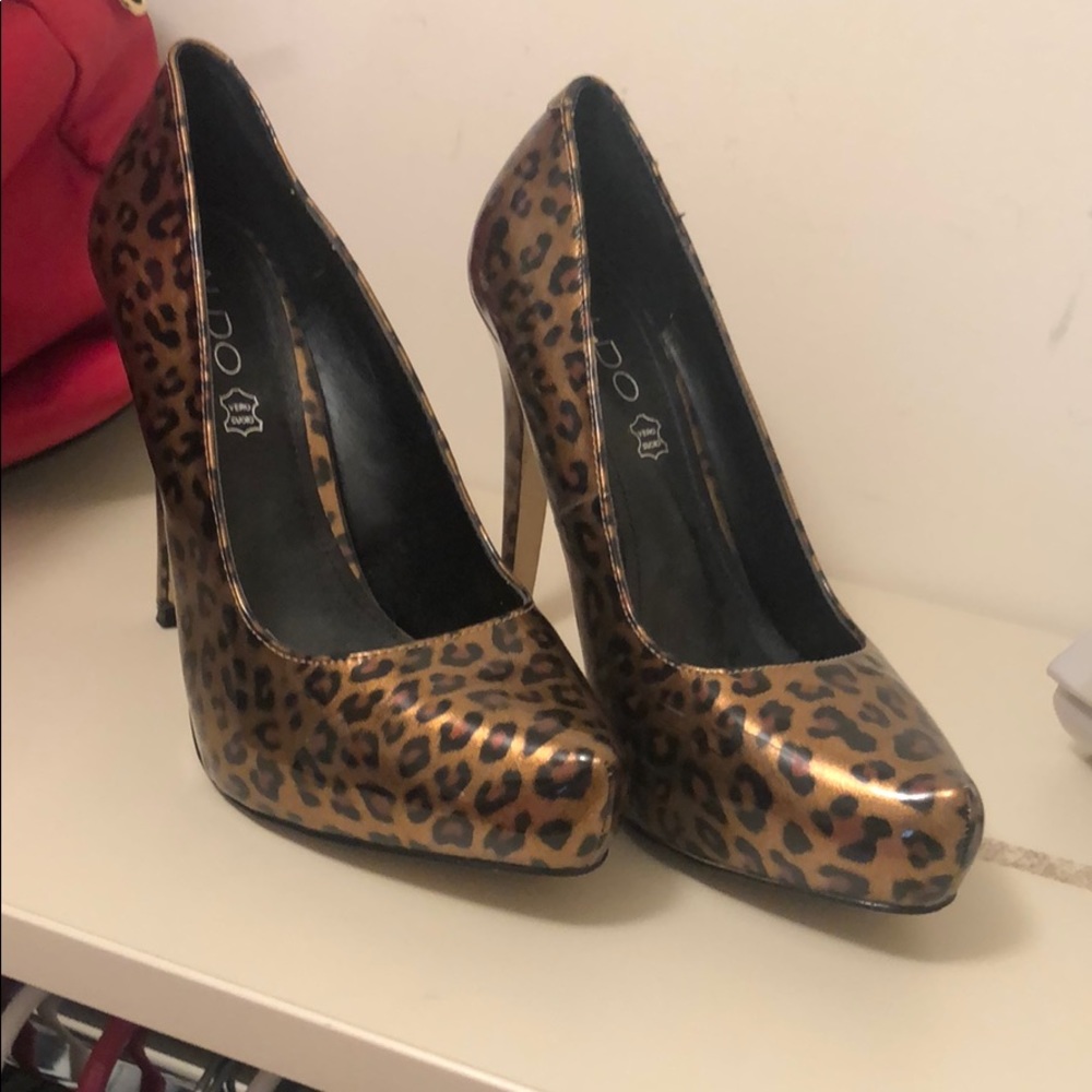 Aldos pumps